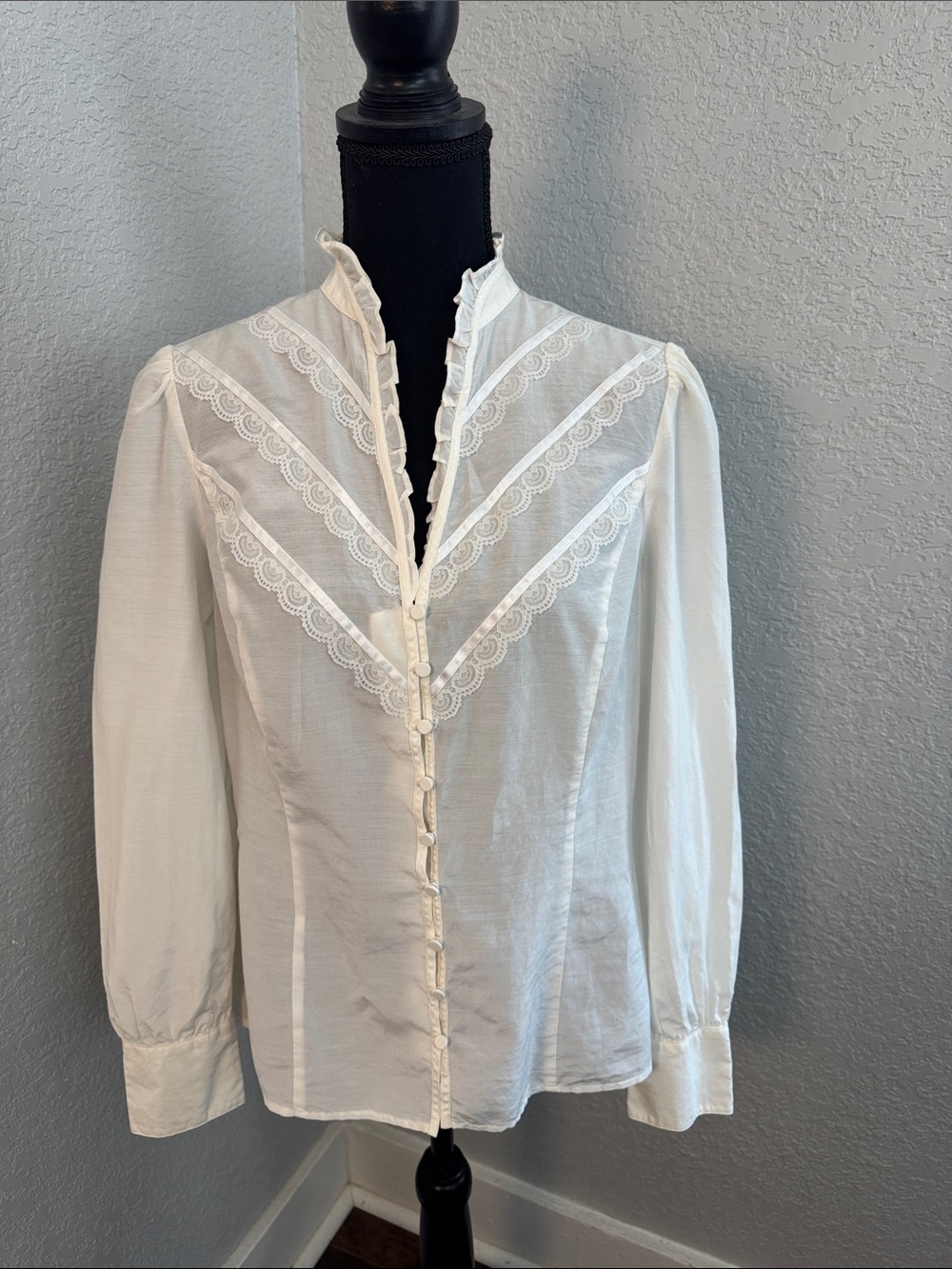 LOFT White Lace-Trim Cotton/Silk Victorian-Inspired Button Front Blouse